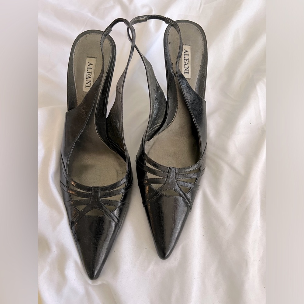 Black Alfani 8.5 heels